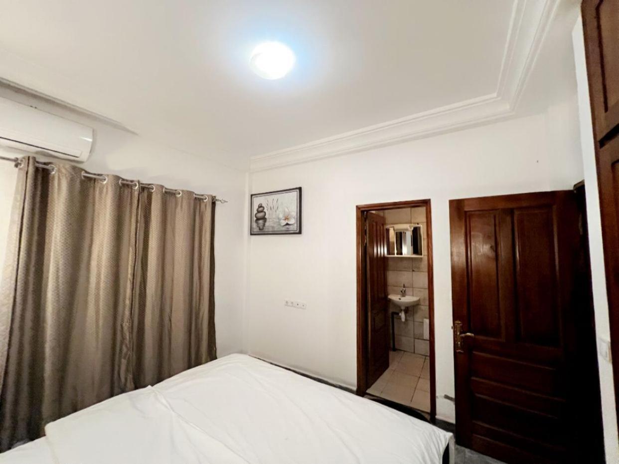 Studio Meuble Haut Standing Jouvence Yaounde Yaoundé Exterior foto