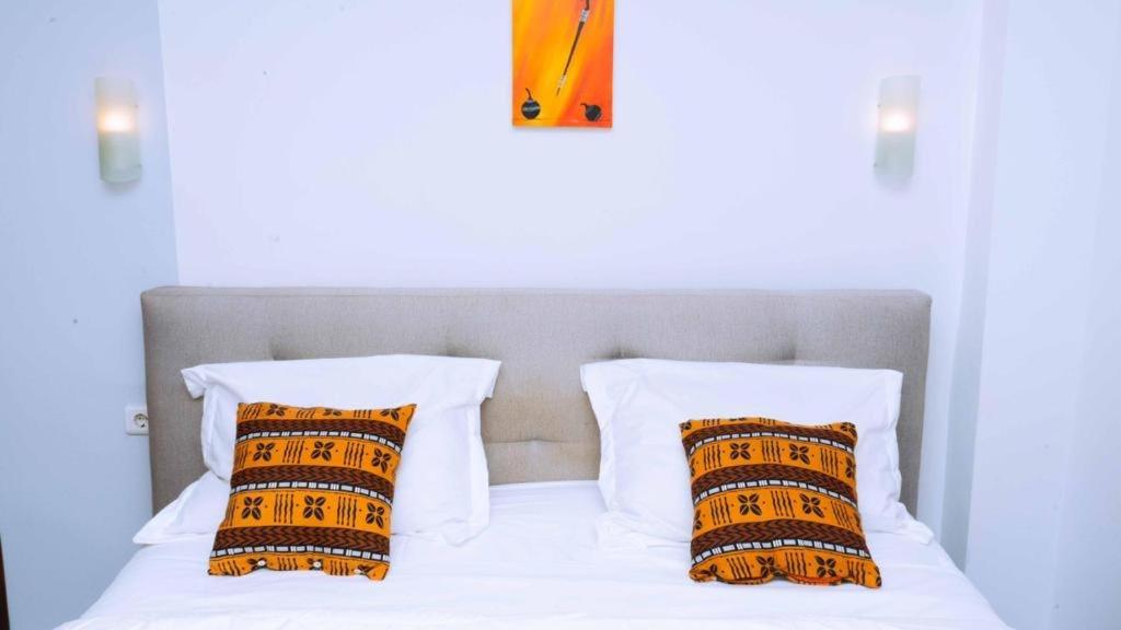 Studio Meuble Haut Standing Jouvence Yaounde Yaoundé Exterior foto
