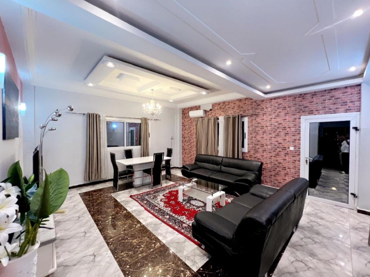 Studio Meuble Haut Standing Jouvence Yaounde Yaoundé Exterior foto